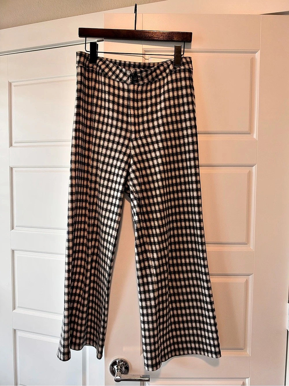 Miss Love Checkered Wide Leg Pants in Black & White Like New